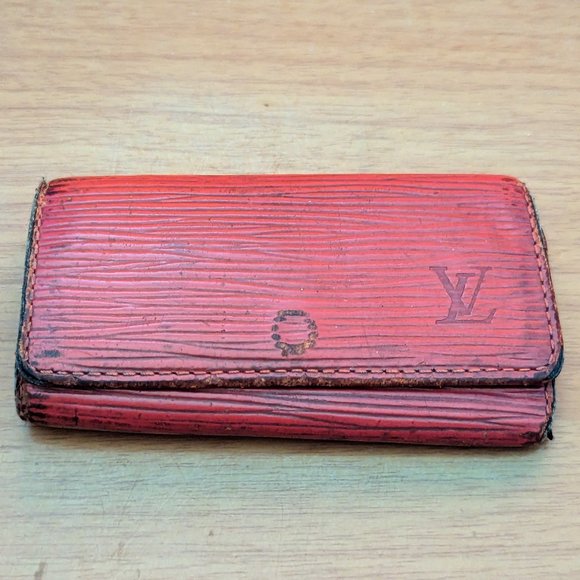Louis Vuitton Epi Key Holder/Wallet #1662*** - Picture 1 of 8